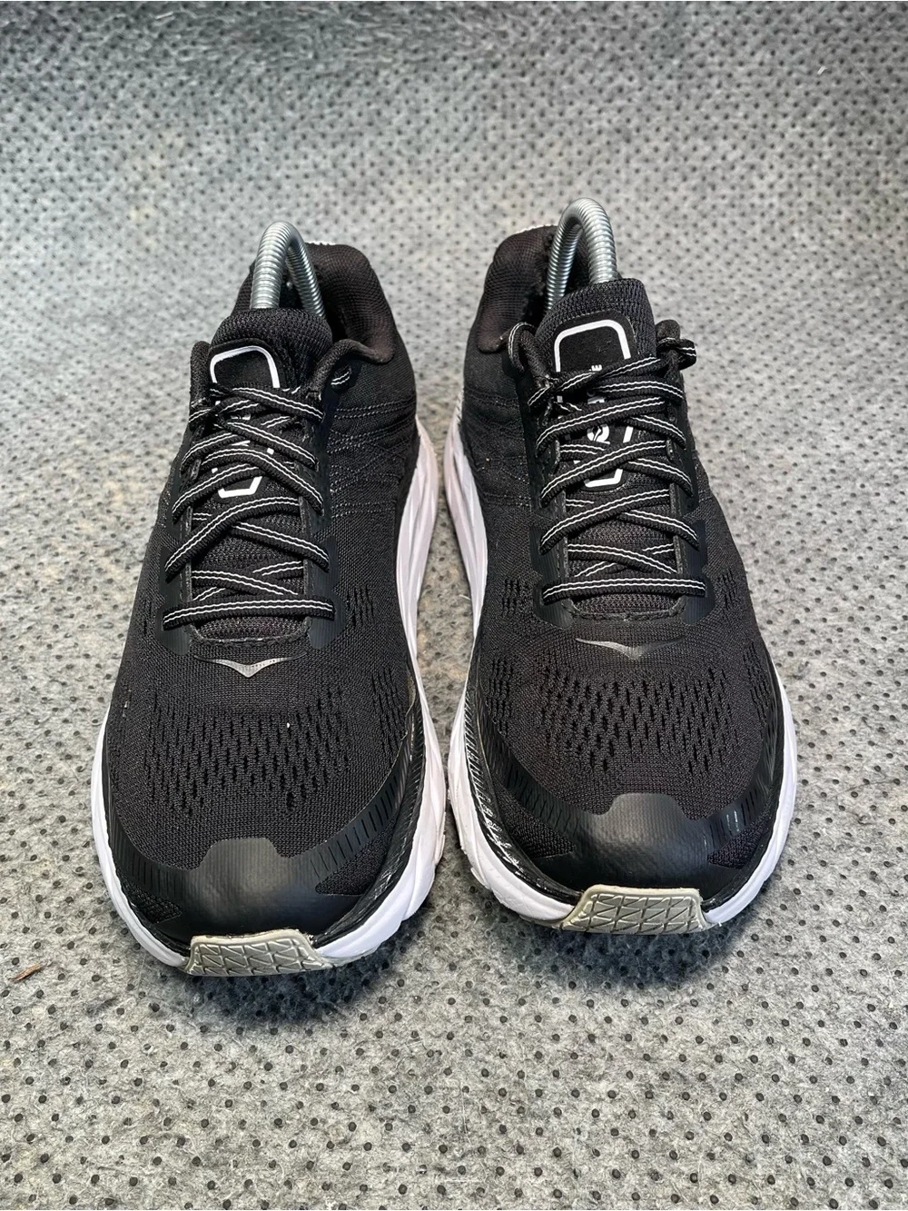 Hoka One One Clifton 6 Black Running Shoes Size 7.5 Women’s